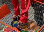 V supermarketu Terno jsme nakoupili za 1 000 Kč, které společnost Jednota darovala. Děkujeme!