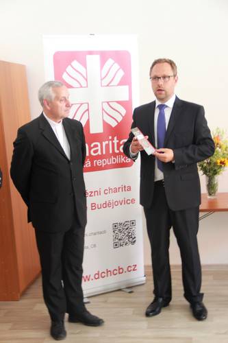 7_biskup_Kročil_ředitel_Kohout_DCHCB