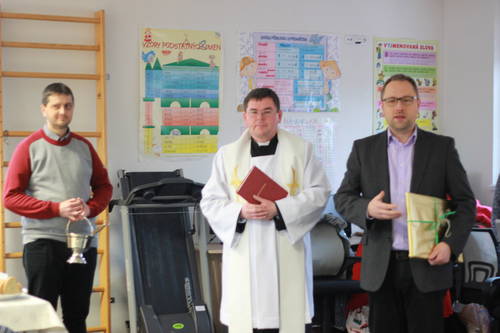 P. Gumenický, P. Prokop a ředitel diecézní Charity Jiří Kohout